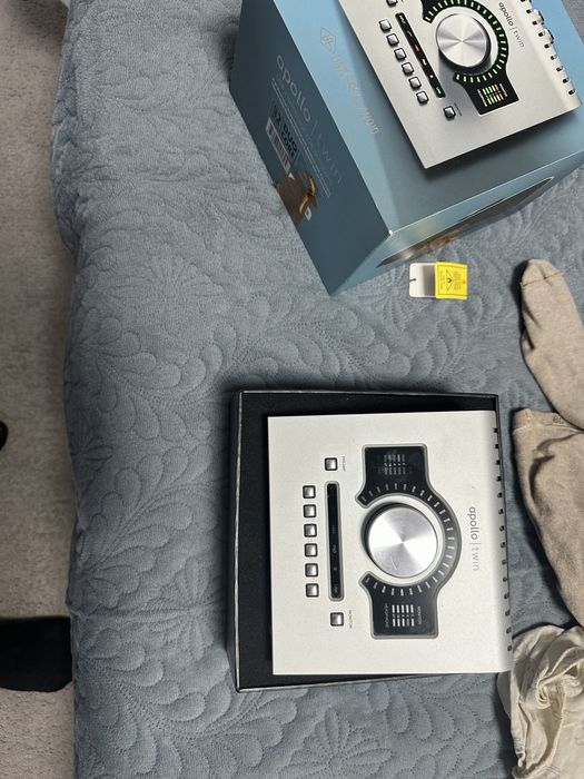 Vand apollo twin si beringher ada8200