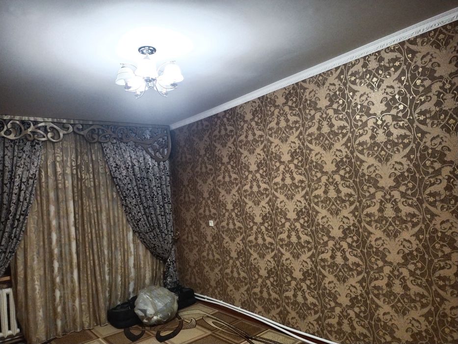 Zal uchun parda sotiladi