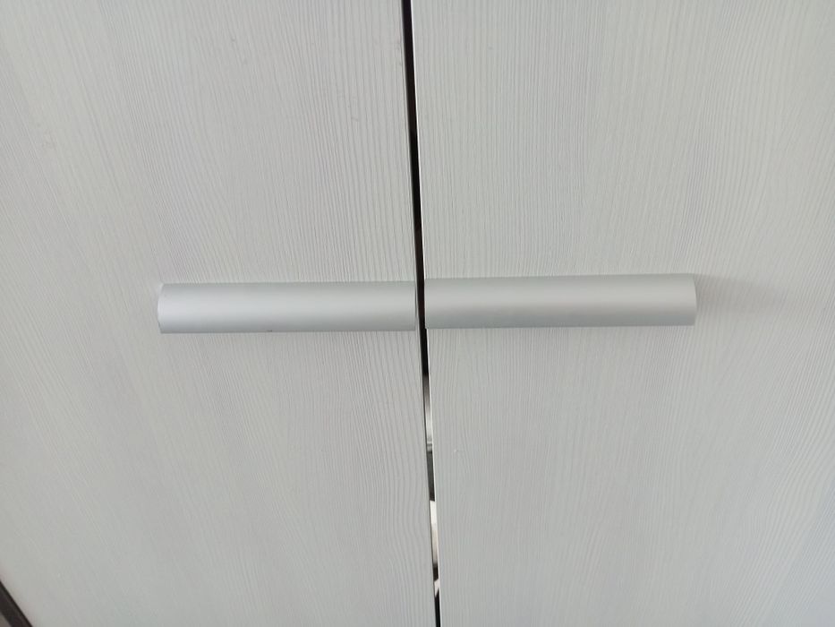 Продаётся шкаф отличном состояние..