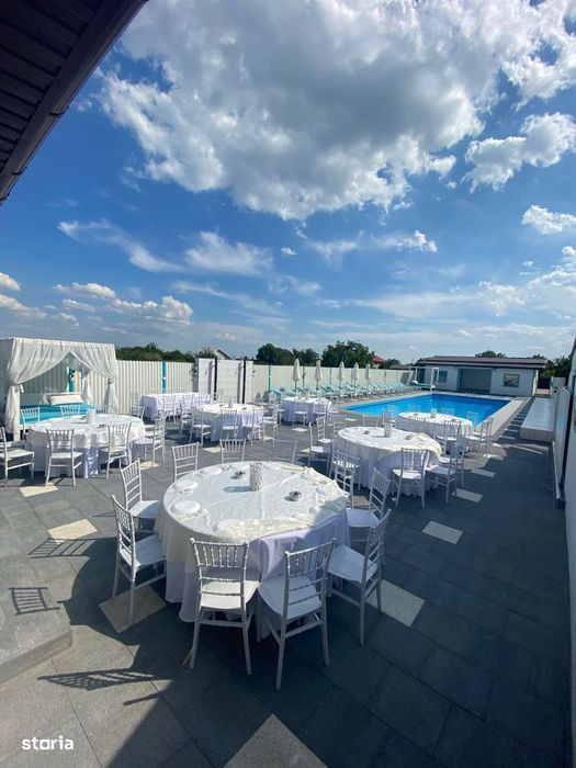 Complex Comercial de Lux –  3 Vile, Salon Evenimente și 2 Piscine