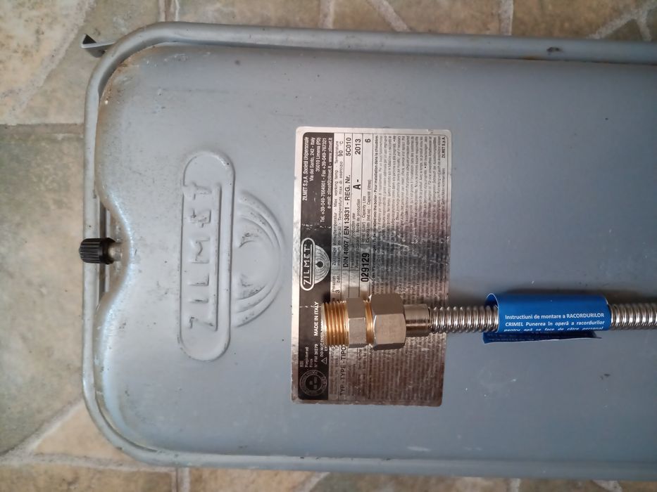 Vas expansiune Montabil pe Ariston Uno