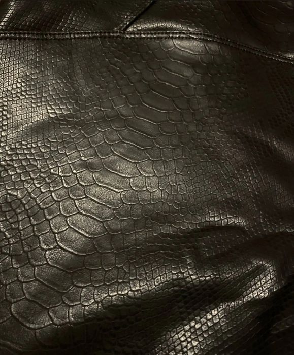 Новые леггинсы лосины змеиная кожа крокодил экокожа штаны брюки флис