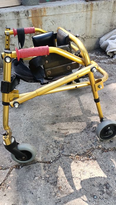 Ходунки детские для реабилитации