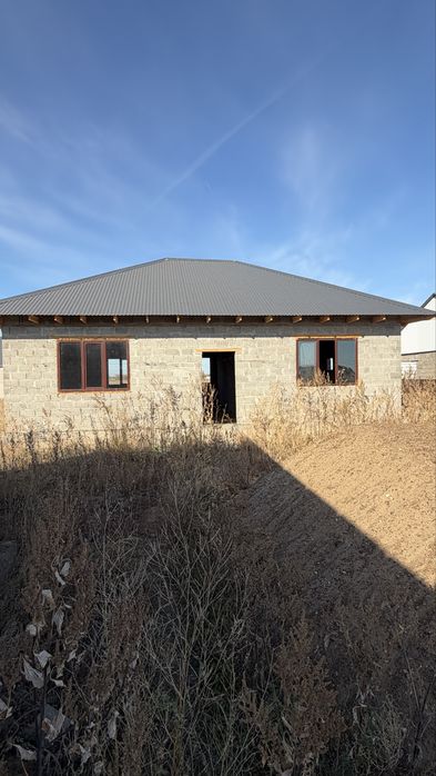 Продается дом с гаражом