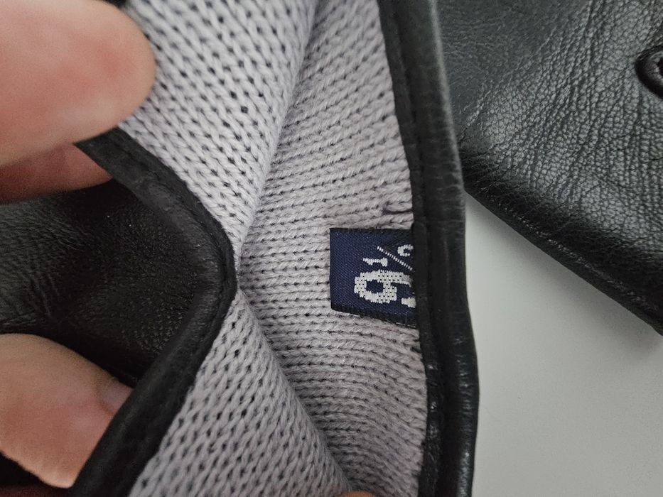 Mănuși piele negru