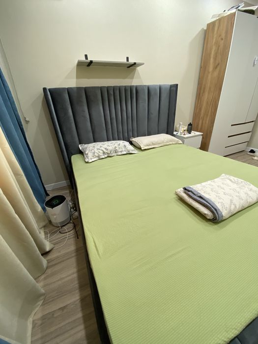 Продается кровать 160х200