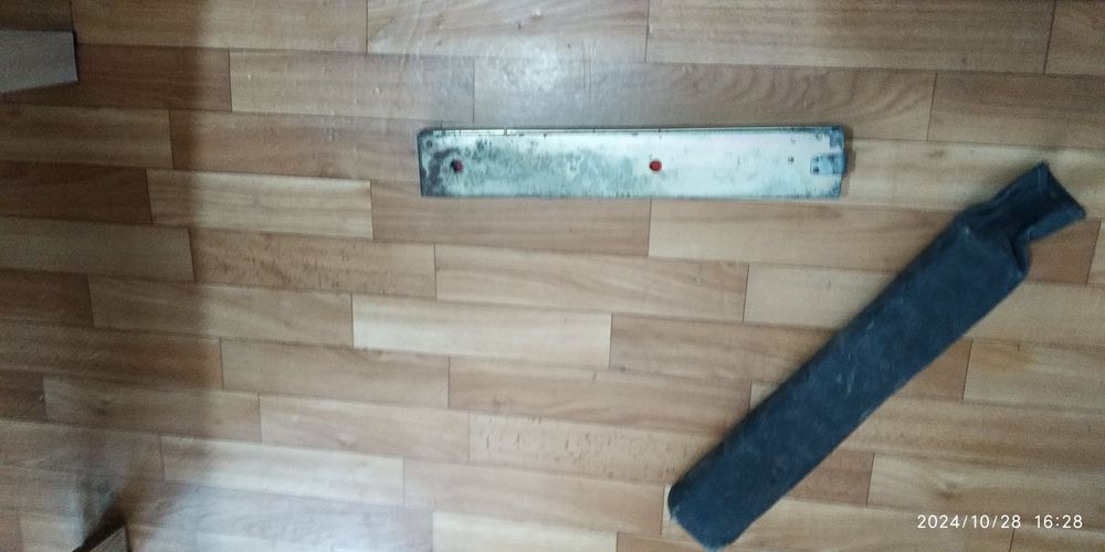 Автомобильный аварейный знак