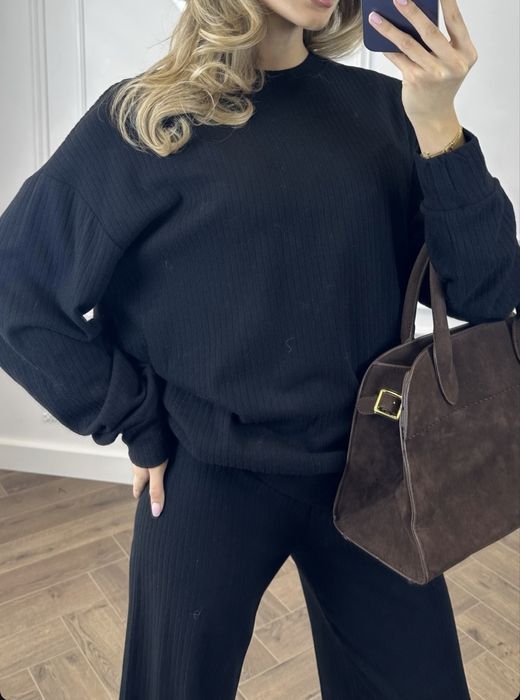 Продам двойку черная