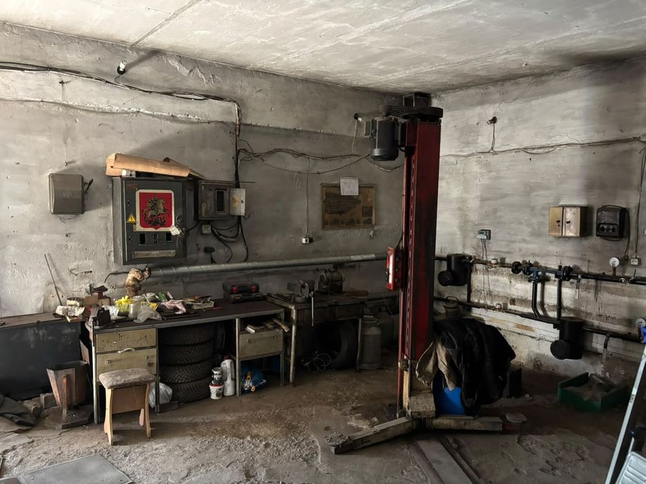 Продам дом 2 яруса 10 соток