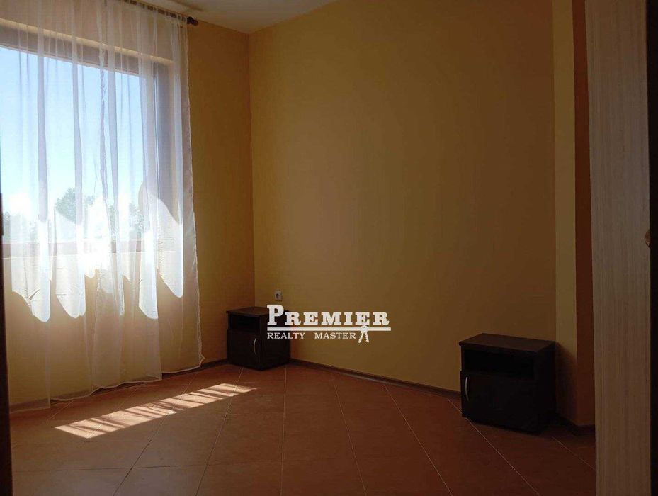 Продава се Тристаен апартамент в к.к. Слънчев бряг - 175 кв.м за 769 €/кв.м - Снимка #4