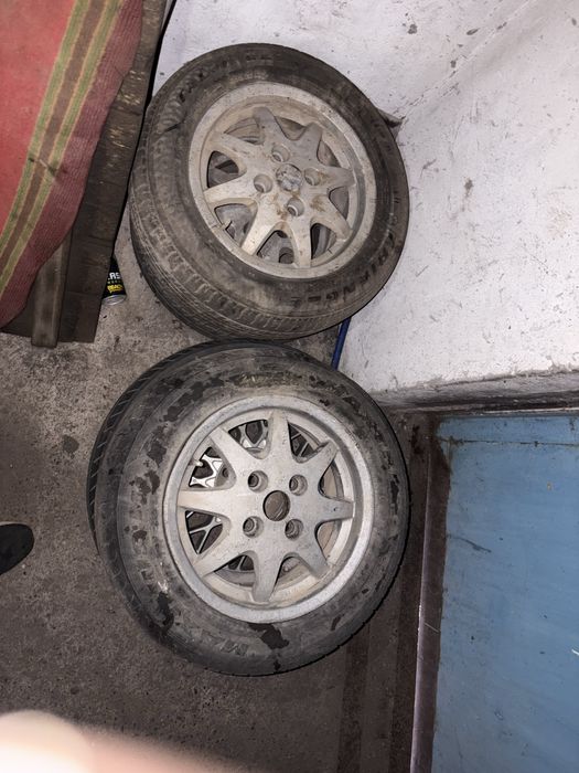 Продаю на ауди б3