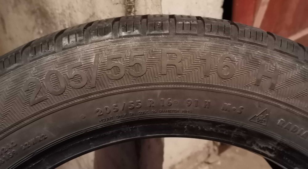 Продавам 4 броя Зимни гуми 205.55.16 на 1 сезон дот 2020 Gislavd