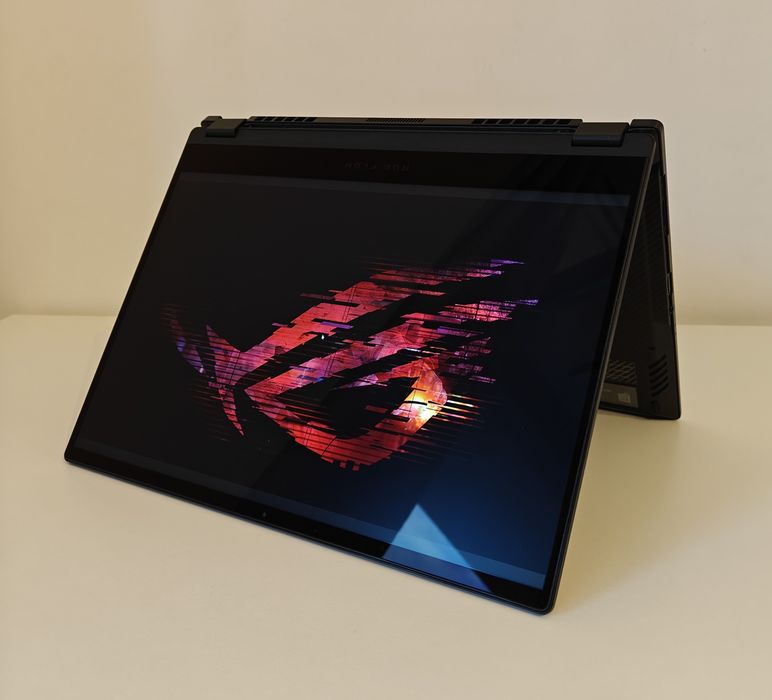 Laptop Ultraportabil 2-in-1 ASUS ROG Flow X13 | Ryzen 9 5900HS | RTX 3050 Ti | 16GB RAM | 1TB SSD | Impecabil 10/10