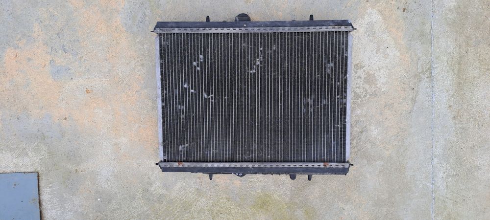 Воден радиатор за Peugeot 607 2.2 -Пежо 607 2.2 -158к.с.