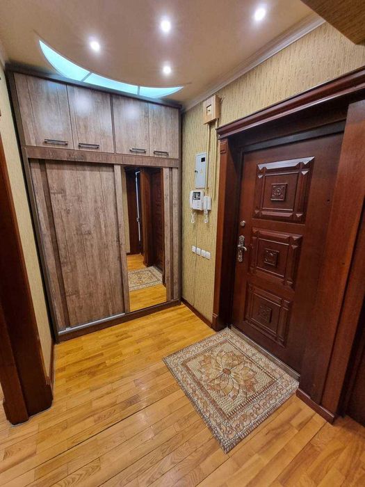 ПРОДАЕТСЯ 2/6/9 75м2 :  Ц-6 Честер / Giotto