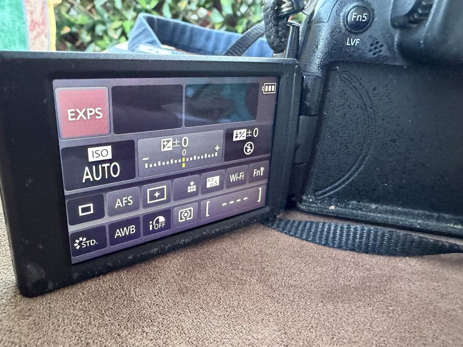 Panasonic Lumix DMC-FZ1000 Aparat Foto Bridge 20.1MP 4K Negru