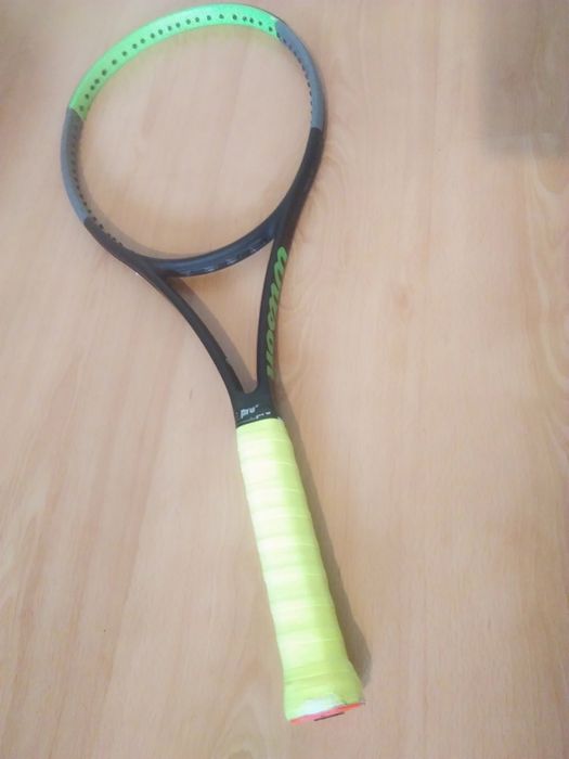 Тенис ракета  Wilson Blade 98 v. 7 305 г и Wilson Clash v. 1 305 г.