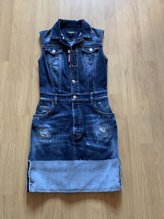 Dsquared2 rochie nouă