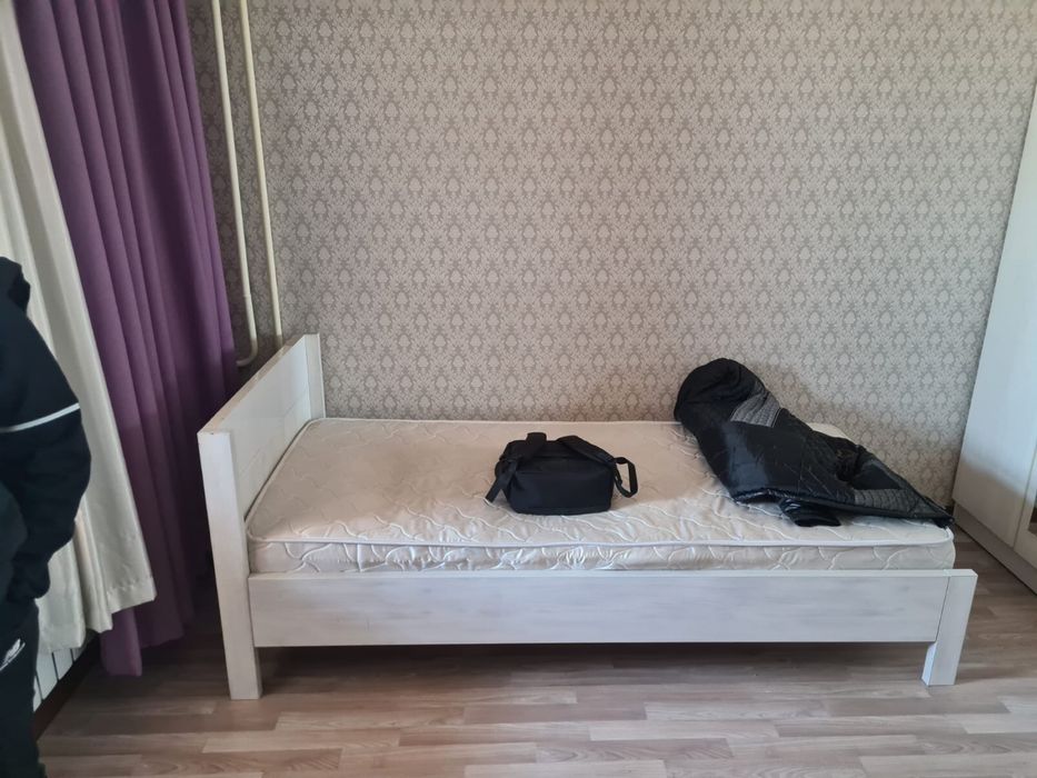 Продам мебель в спальню