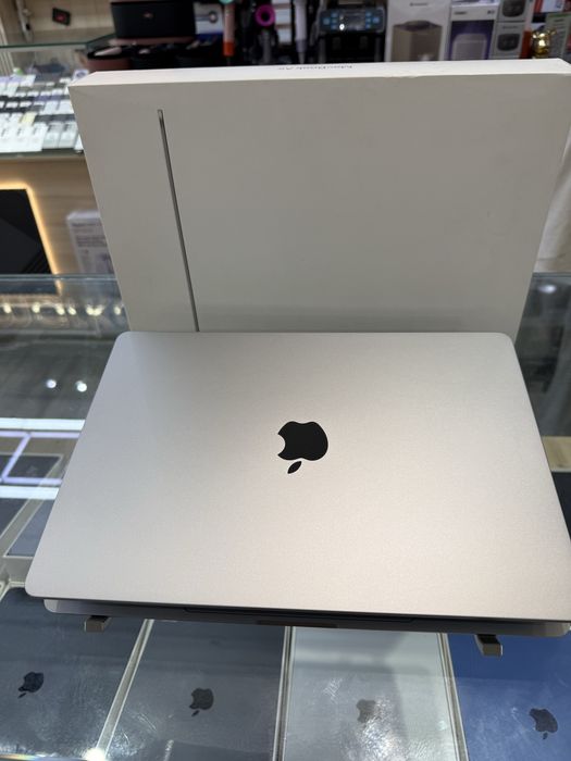 MacBook Air M2 15-inch Gray ideal