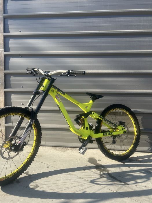 Продавам: Commencal supreme v3