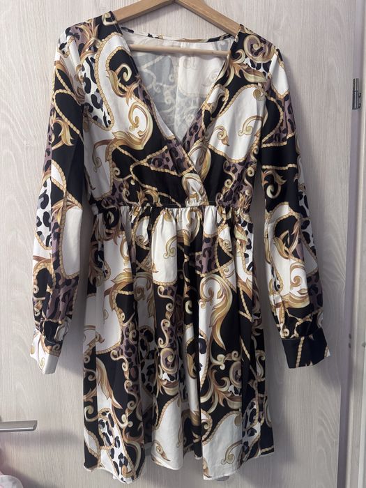 Rochie eleganta cu maneca lunga marimea S
