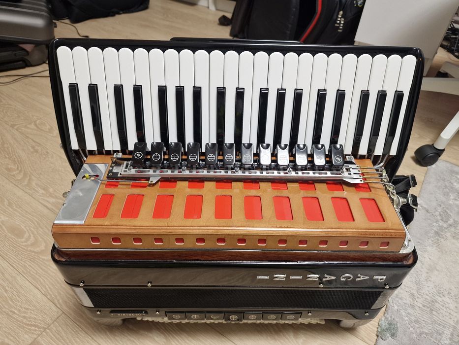 Vand acordeon italian Paganini