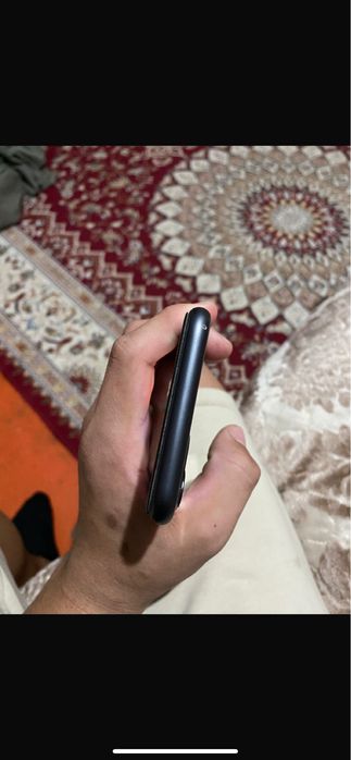 Айфон 11  сатылады