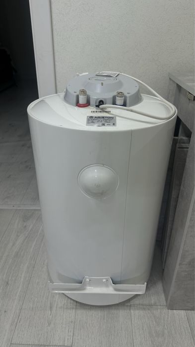 Титан ariston 80 литров