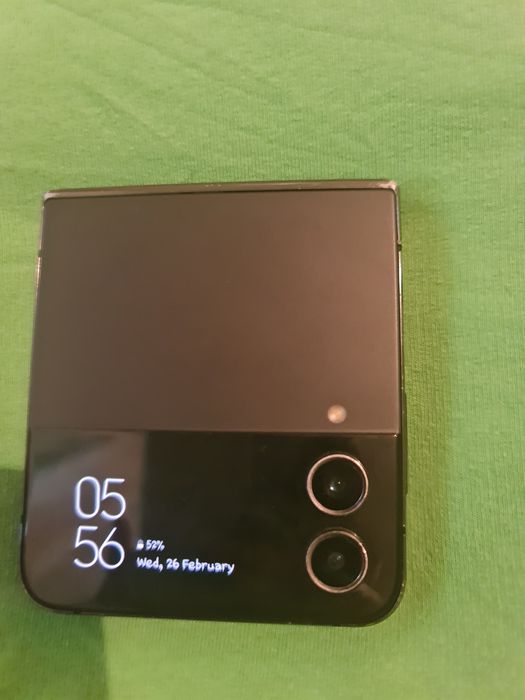 Samsung flip defect