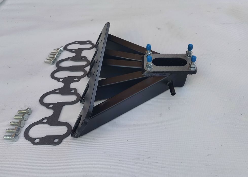 Коллектор Ауди 2.3 под карбюратор ВАЗ