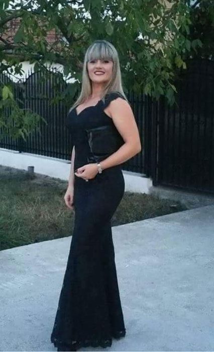 Rochie de ocazie din dantelă