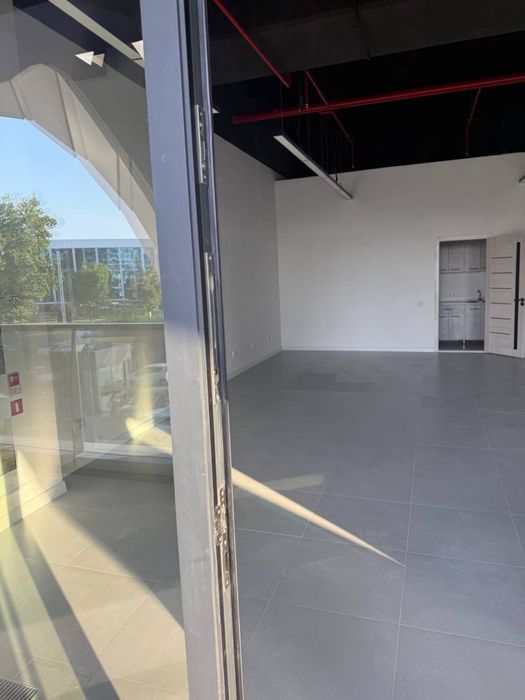 Срочно сдается нежилое NRG U tower 60m2
