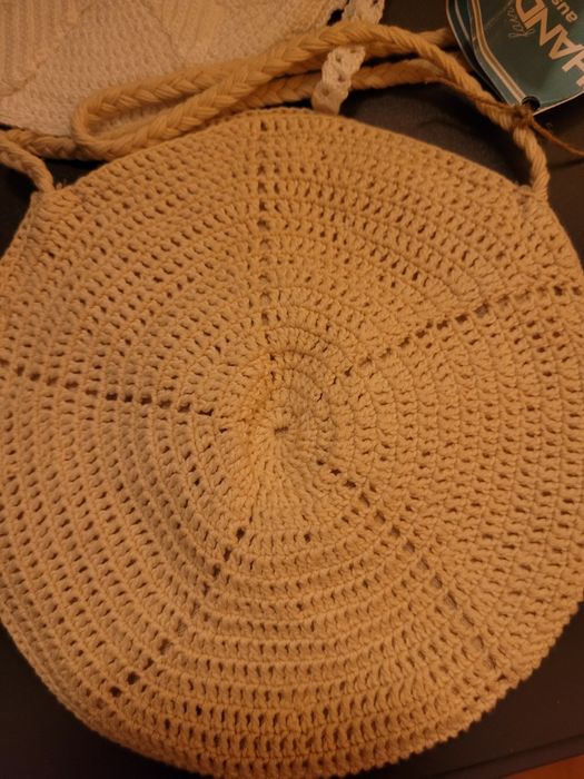 Ръчно плетени чантички на една кука