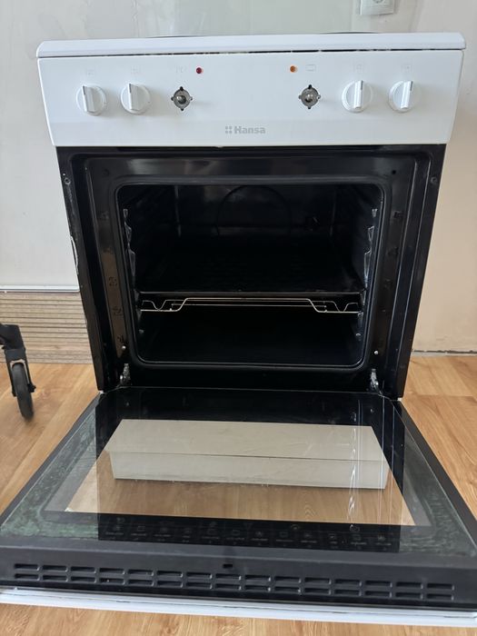 Электрическая плита