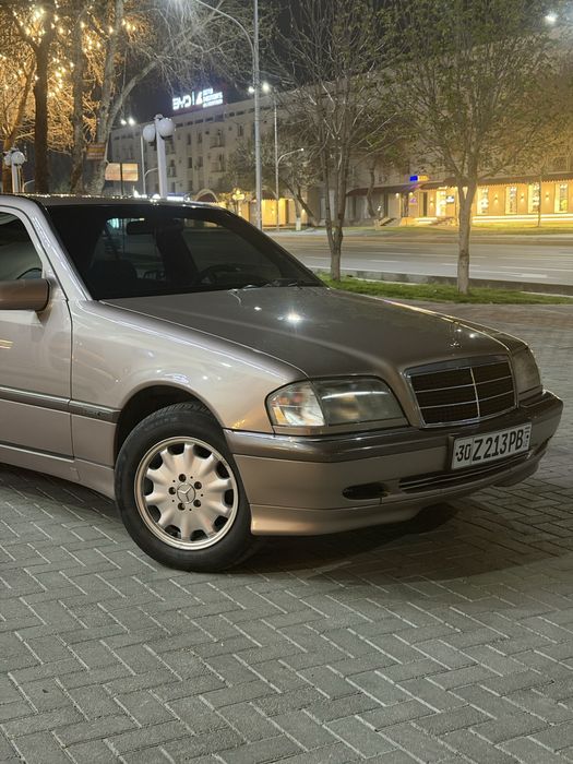 W202 срочно продается!!! 9400$
