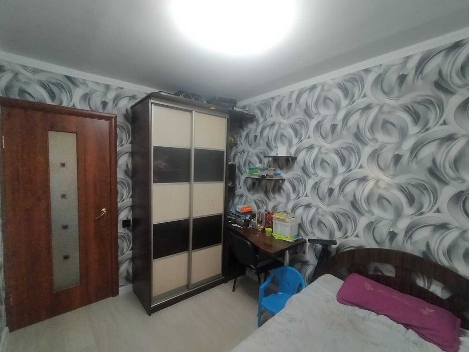 Продам 3х ком квартиру в центре