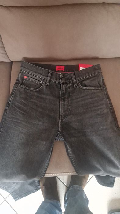 Blugi hugo boss noi