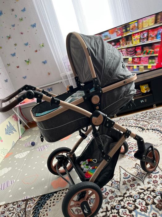 Продам коляску детскую