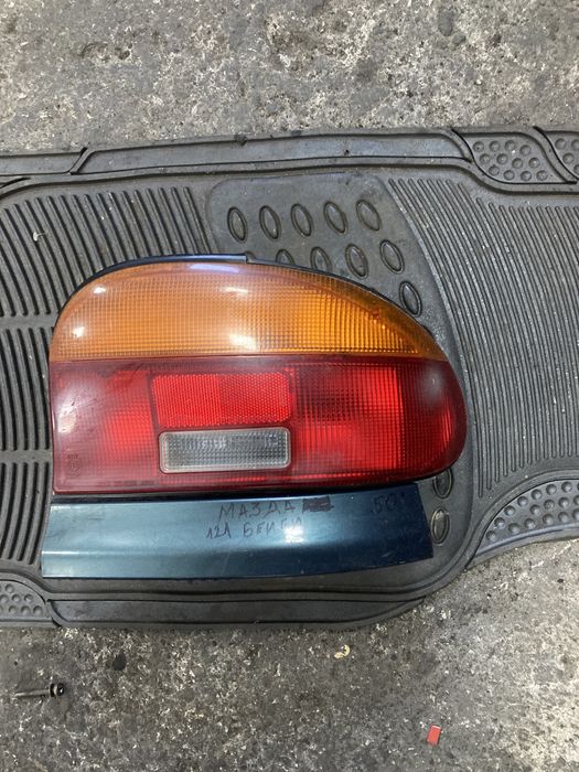 Mazda 121 bubble десен стоп