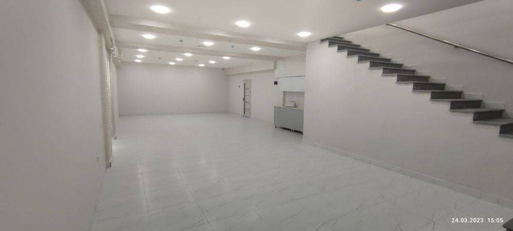 Pionerskaya ko‘chasida joylashgan 222 kv.m ofis ijaraga beriladi.