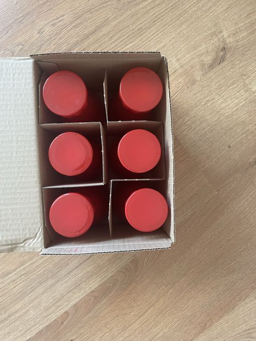 Червени чаши с надпис  Coca Cola