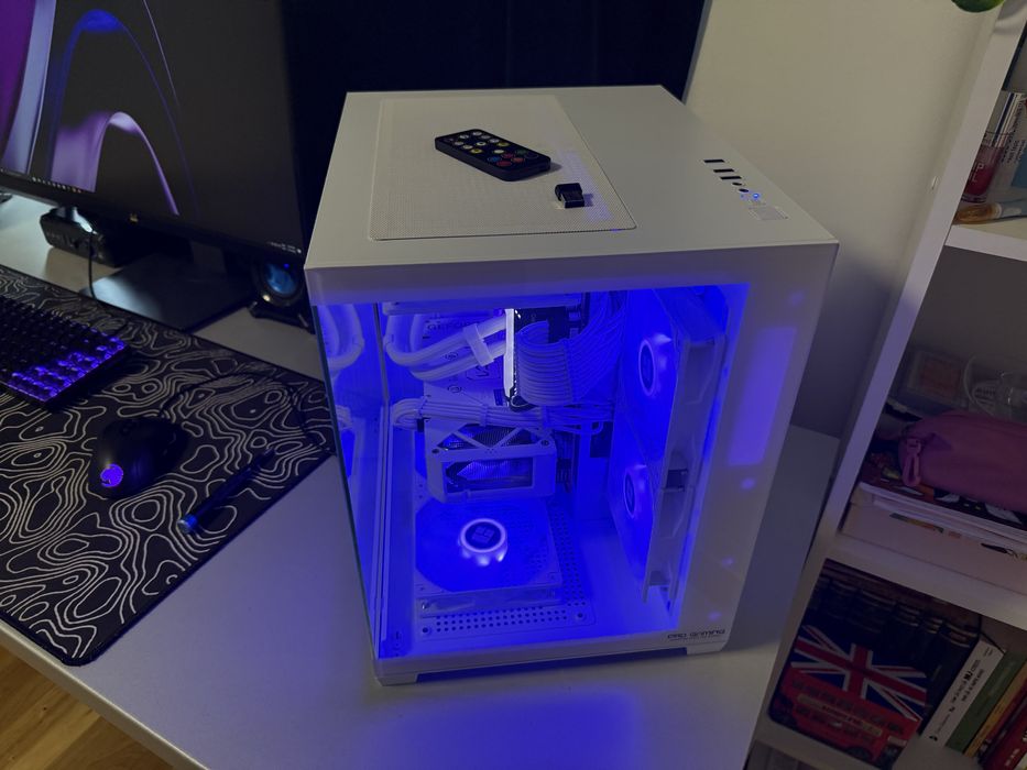 Vand Schimb Pc gaming i5 10500 32 Ram RTX 5060 8Gb SSD 1Tb 2 ani Gara