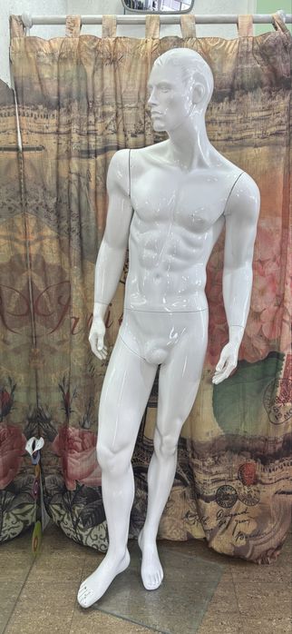 Манекени мъжки 2 броя