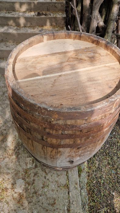 Butoi nou de lemn de 600kg