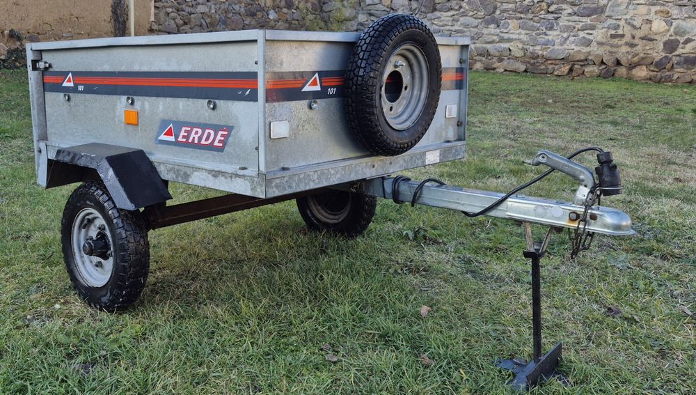 Туристическо ремарке