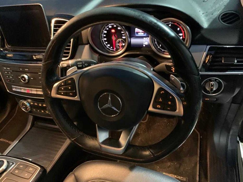 Dezmembrez mercedes gle 350 cdi AMG/bara fata GLE/far GLE/capota GLE