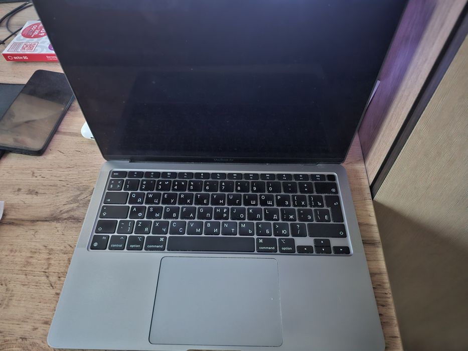 Apple Macbook Air M1