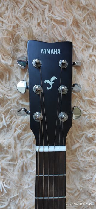Гитара акустическая Yamaha FG-800