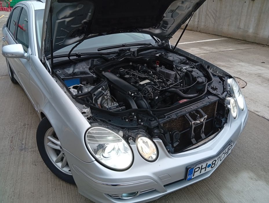 Vând Mercedes W211 2.2cdi